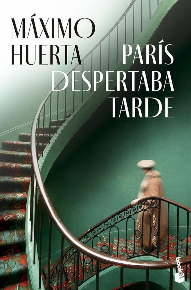 París despertaba tarde (Novela) cover image